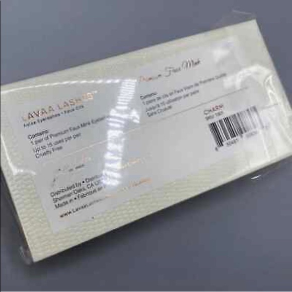 Lavaa Lashes - Charm Faux Mink - Picture 6 of 11